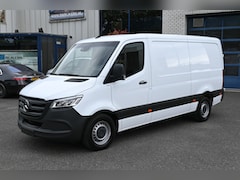 Mercedes-Benz Sprinter - 316 CDI L2H1 RWD 3500kg Trekhaak, Led, MBUX met camera, Dodehoek assyst, Brake assyst,