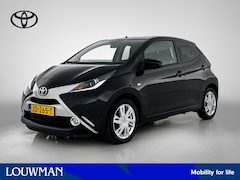 Toyota Aygo - 1.0 VVT-i x-sport | LM velgen | Mistlampen voor | Getinte ramen | Navigatie | Achteruitrij