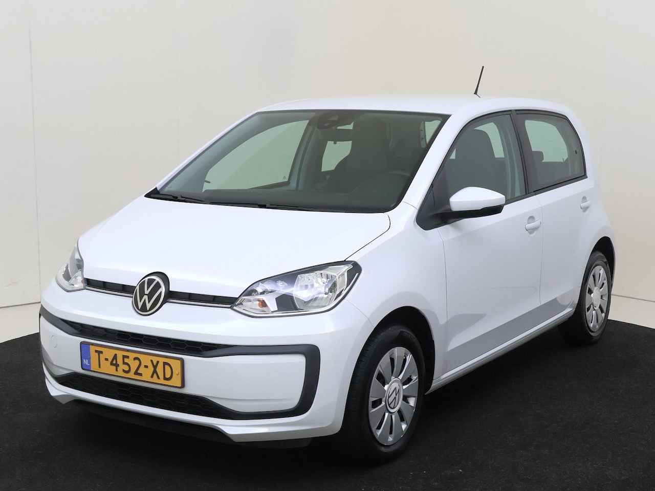 Volkswagen Up! - 1.0 | Bluetooth | Lane Assist | Elektrische ramen voor | DAB ontvanger | - AutoWereld.nl