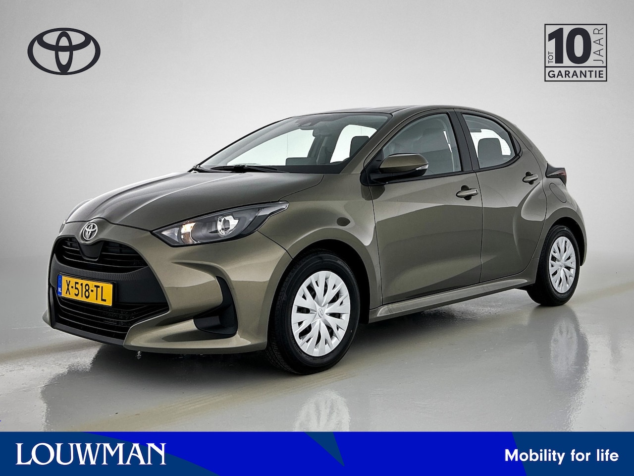 Toyota Yaris - 1.5 VVT-i Active 1.5 VVT-i Active - AutoWereld.nl