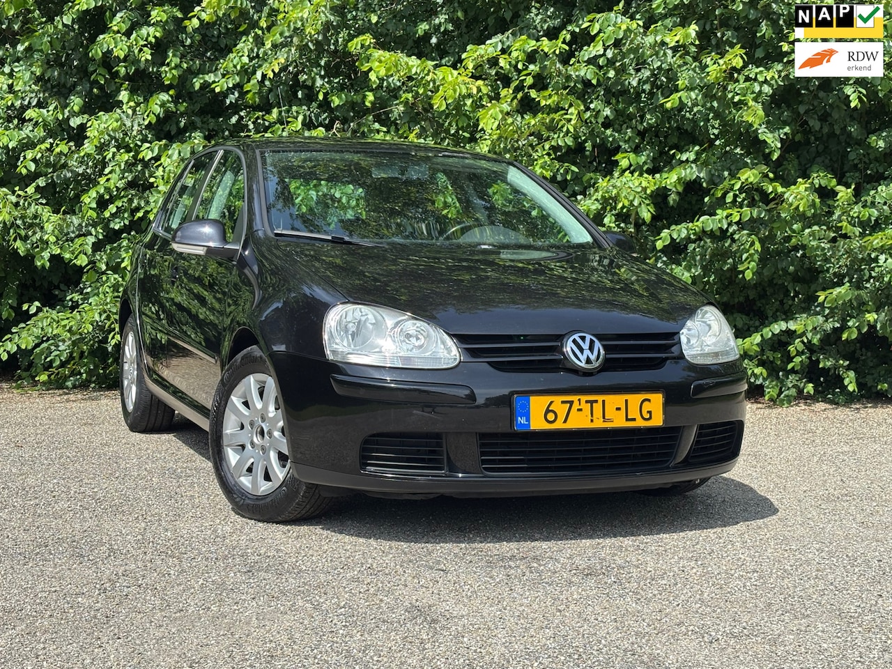 Volkswagen Golf - 1.6 FSI Optive | Cruise control + Clima | - AutoWereld.nl