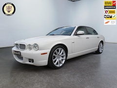 Jaguar XJ - 4.2 V8 Sovereign LWB