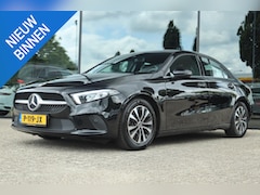 Mercedes-Benz A-klasse - 180 BUSINESS SOLUTION AUT. | ORIG. NL | WIDESCREEN | TREKHAAK | CARPLAY | CAMERA | LED | S