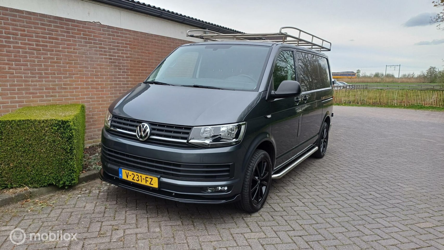 Volkswagen Transporter - 2.0 TDI L1H1 2.0 TDI L1H1 - AutoWereld.nl