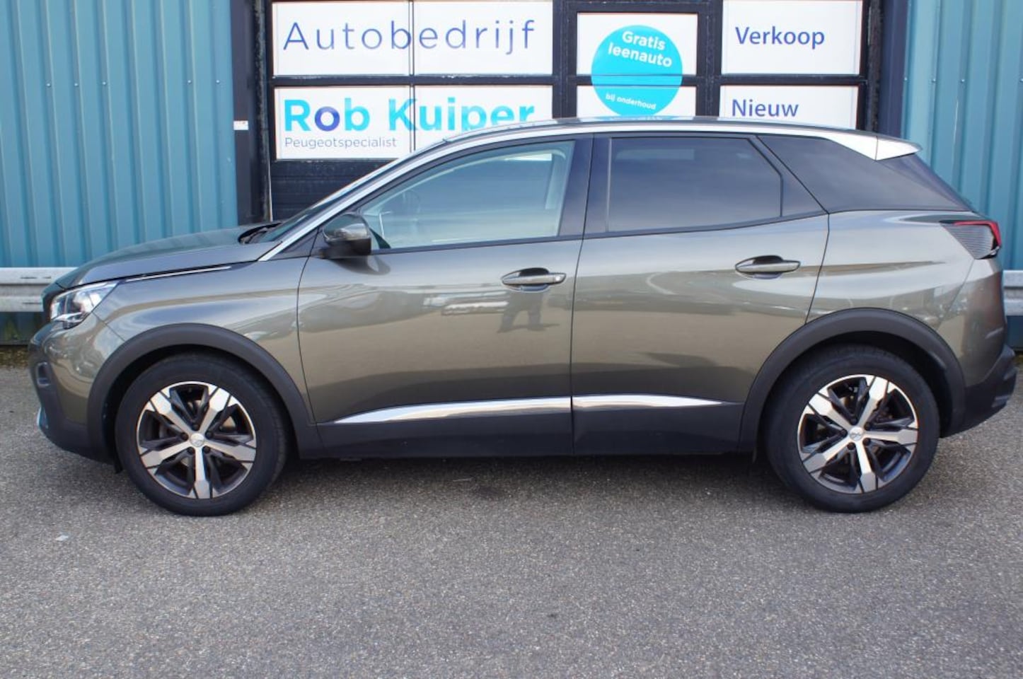 Peugeot 3008 - 1.2 PureTech Allure 1.2 PureTech Allure - AutoWereld.nl