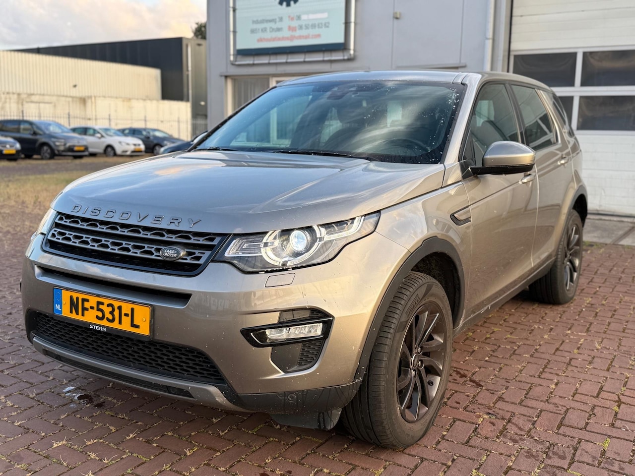 Land Rover Discovery Sport - 2.0 TD4 HSE Export - AutoWereld.nl