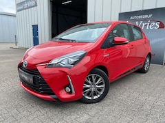 Toyota Yaris - 1.5 Hybrid Premium / Clima / Camera / Stoelverw. / Lane Keeping