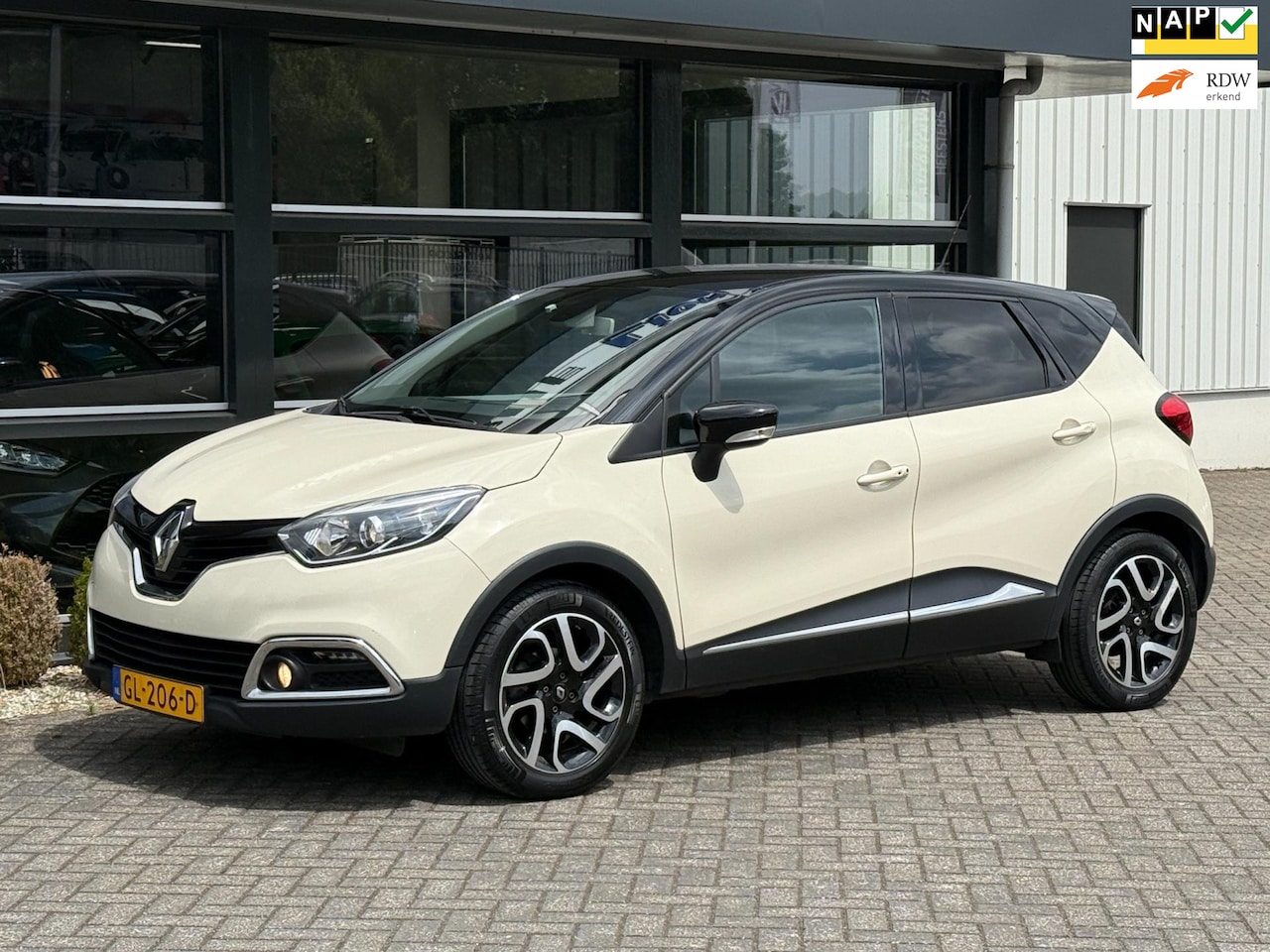 Renault Captur - 0.9 TCe Dynamique Airco Navi Camera NAP APK !! - AutoWereld.nl