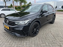 Volkswagen Tiguan - 1.4 TSI eHy R-line