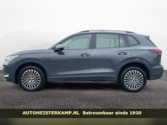 Volkswagen Tiguan - 2.0 TDI 4Motion DSG 193 PK ACC Navi LED Camera Trekhaak 18 Inch