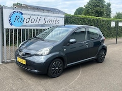 Toyota Aygo - 1.0-12V +