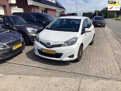 Toyota Yaris - 1.0 VVT-i Aspiration