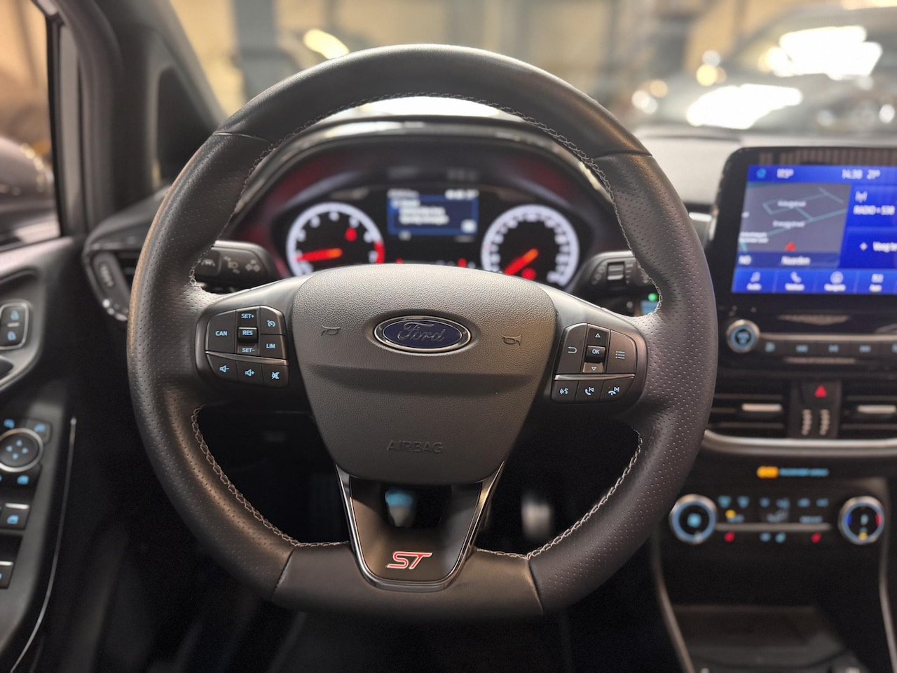 Ford Fiesta - 1.5 EcoBoost ST-3 200pk Full-Options NL-Auto Ad. Cruise Camera Winter pack Dodehoek Dealer - AutoWereld.nl
