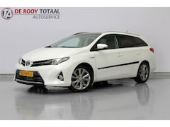 Toyota Auris Touring Sports - 1.8 Hybrid Lease Exclusive, AUTOMAAT | DEELS LEER | PANORAMADAK | TREKHAAK | STOELVERWARMI