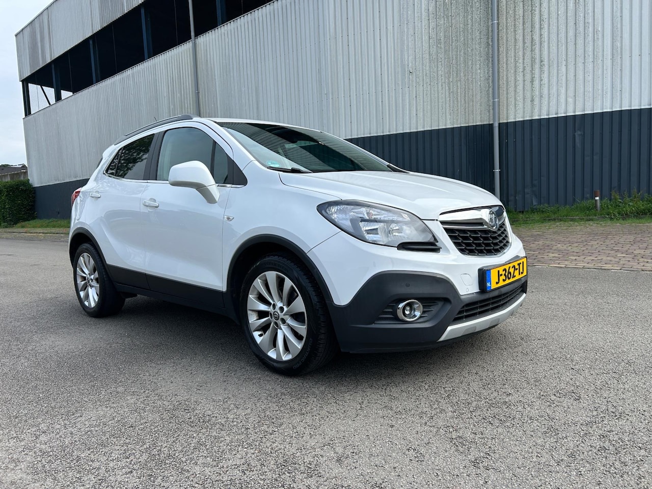 Opel Mokka - 1.6 Stoelverarming/Navigatie/Bluetooth/Pdc - AutoWereld.nl