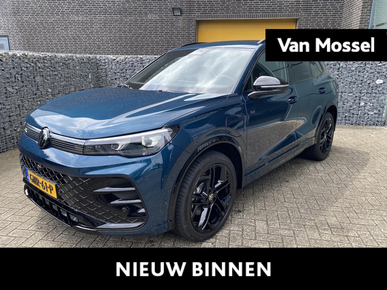 Volkswagen Tiguan - 1.5 eHybrid R-Line Business 204 PK | R-Line | Automaat | Navigatie | 360 Camera | Black St - AutoWereld.nl