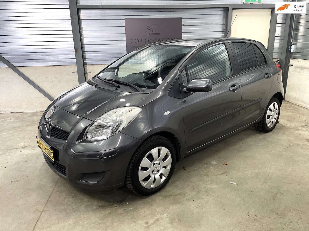 Toyota Yaris - 1.0 VVTi Acces Airco parkeersensoren APK 5 deurs - AutoWereld.nl