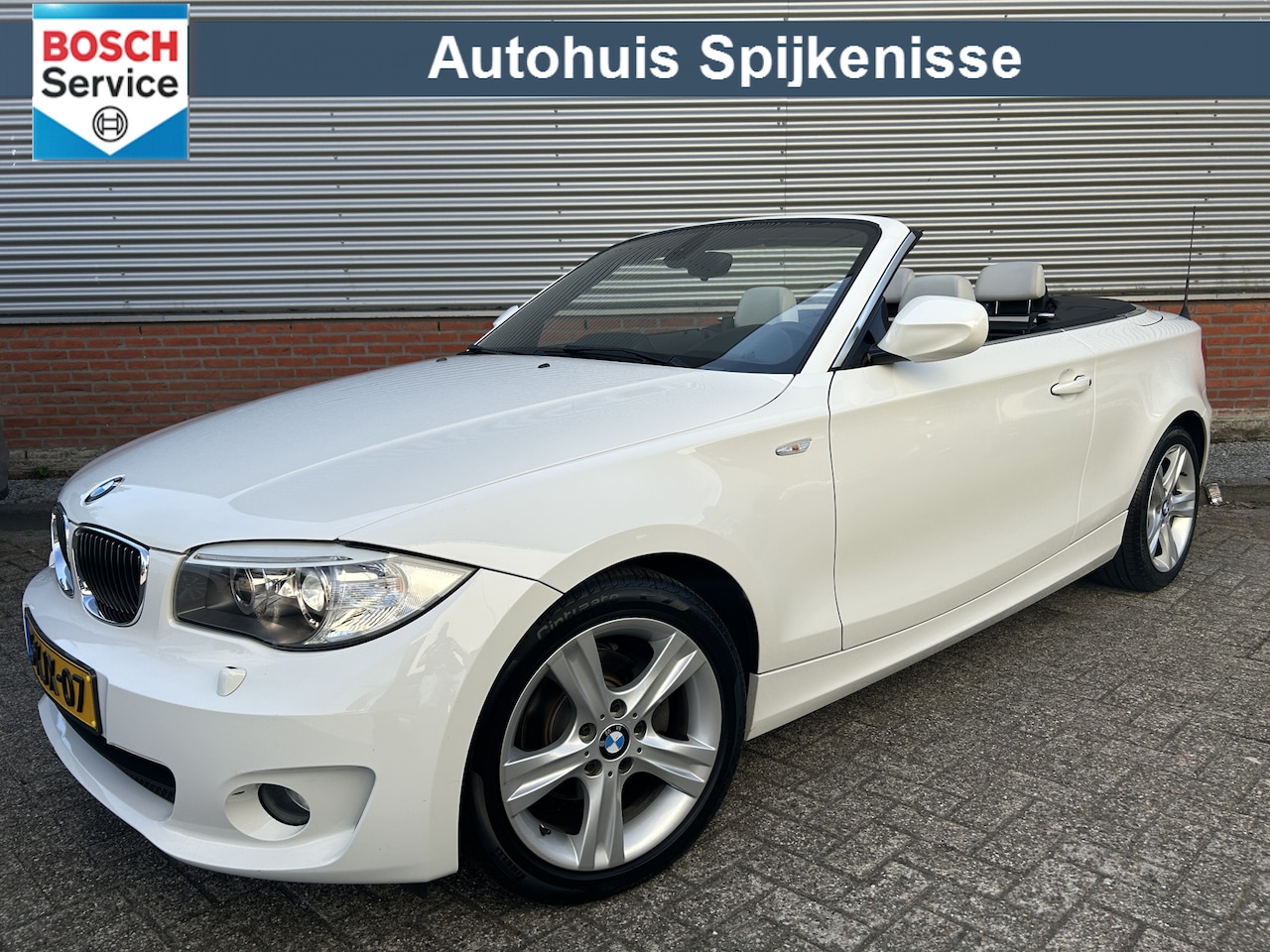 BMW 1-serie Cabrio - 118i Exclusive Edition | Zeer Nette Auto | Afn. Trekhaak | Bi-Xenon | Leer | Nav | Stoelve - AutoWereld.nl