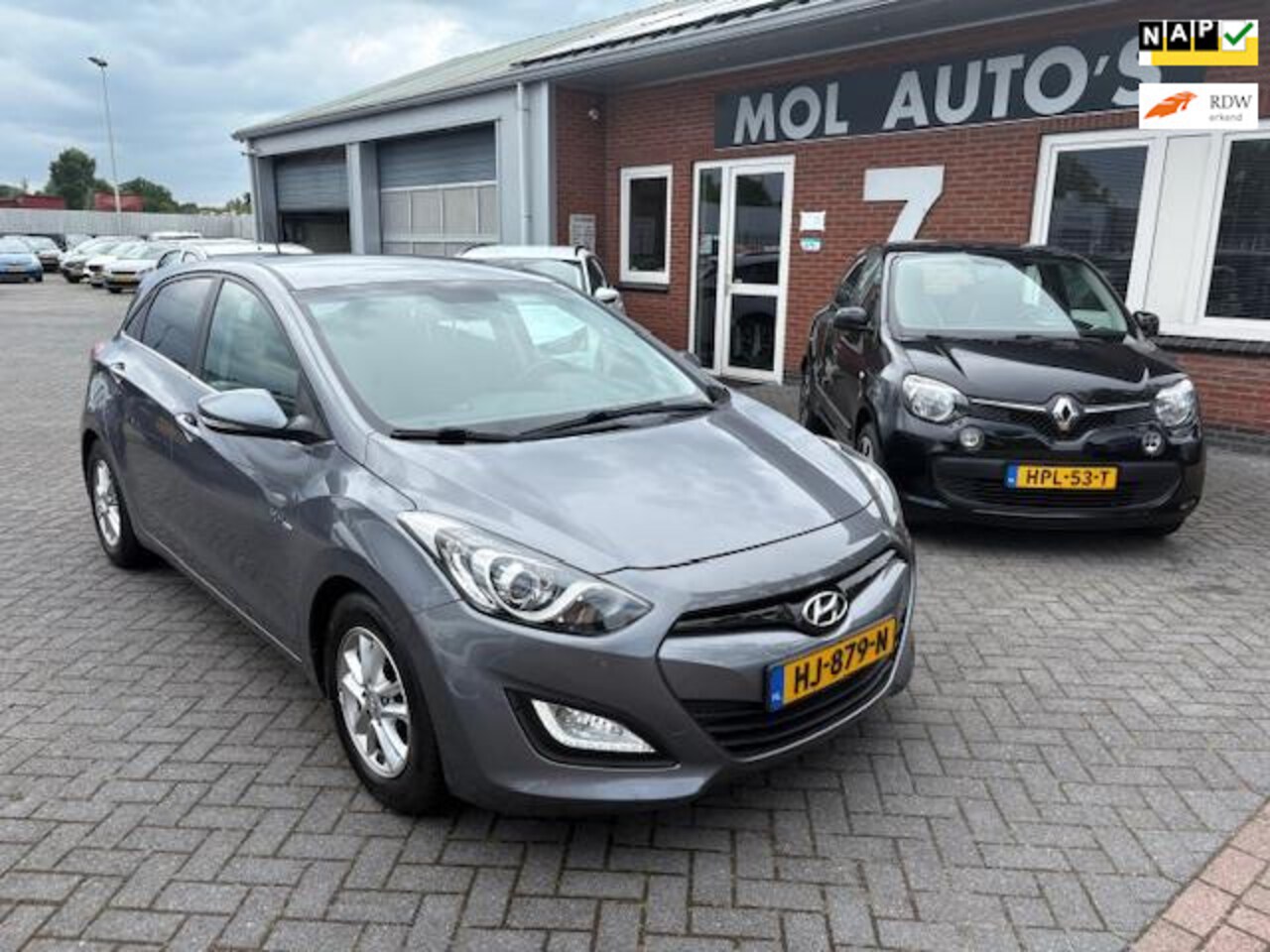 Hyundai i30 - 1.6 GDI i-Motion Plus 1.6 GDI i-Motion Plus - AutoWereld.nl
