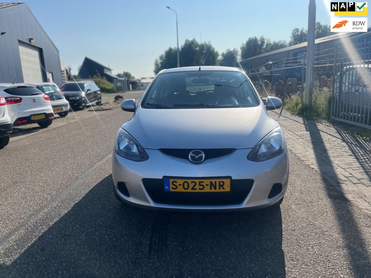 Mazda 2 - 1.3 TS 1.3 TS - AutoWereld.nl