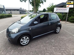 Toyota Aygo - 1.0-12V +
