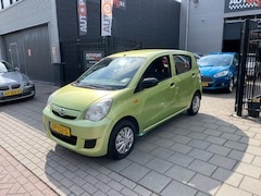 Daihatsu Cuore - 1.0 Trend Stuurbekrachtiging Airco NAP APK