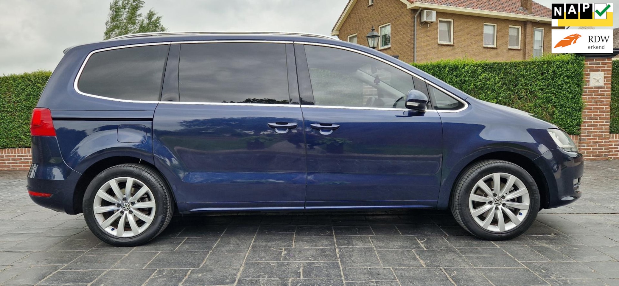 Volkswagen Sharan - 1.4 TSI Highline 7persoons Leder ECC APK PDC NAVI Inruil Mogelijk - AutoWereld.nl