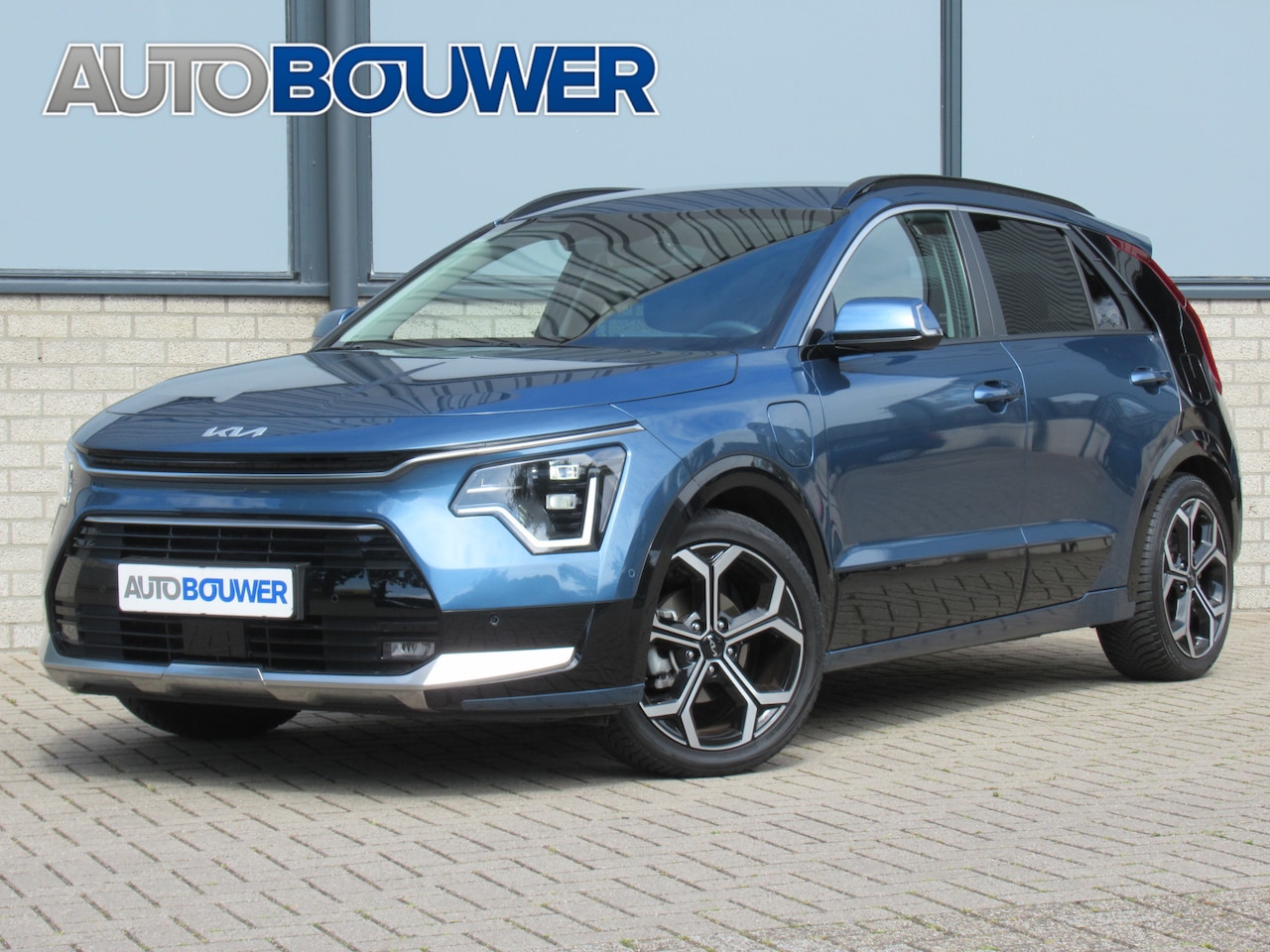 Kia Niro - 1.6 GDi PHEV 183 PK Plug In ExecutiveLine 1e eigen | dealer onderh | tr.haak | Harman Kard - AutoWereld.nl