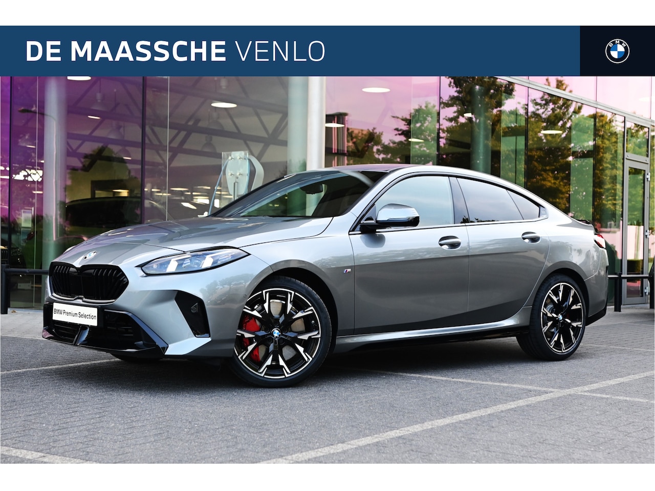 BMW 2-serie Gran Coupé - 220 M Sport Automaat / Sportstoelen / Sportstoelen / Adaptieve LED / M Adaptief onderstel - AutoWereld.nl