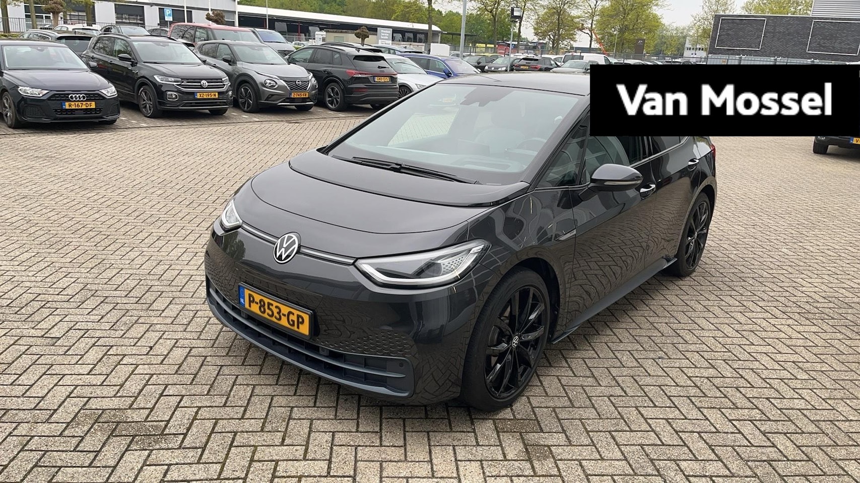 Volkswagen ID.3 - Tech 58 kWh | Glazen dak | Steun haak | Head-up display | Airco | Warmte pomp | 20 Inch Ve - AutoWereld.nl