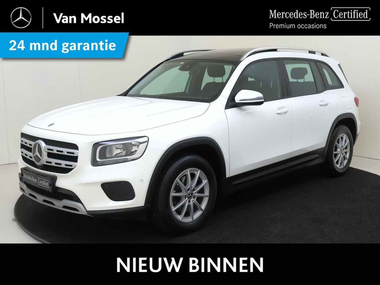 Mercedes-Benz GLB - 200 / Stoelverwarming / Achteruitrijcamera / Panaroma-schuifdak / - AutoWereld.nl
