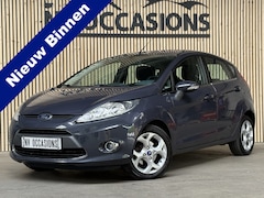 Ford Fiesta - 1.4 Titanium AUTOMAAT/15"LV/AIRCO/112DKM/UNIEK