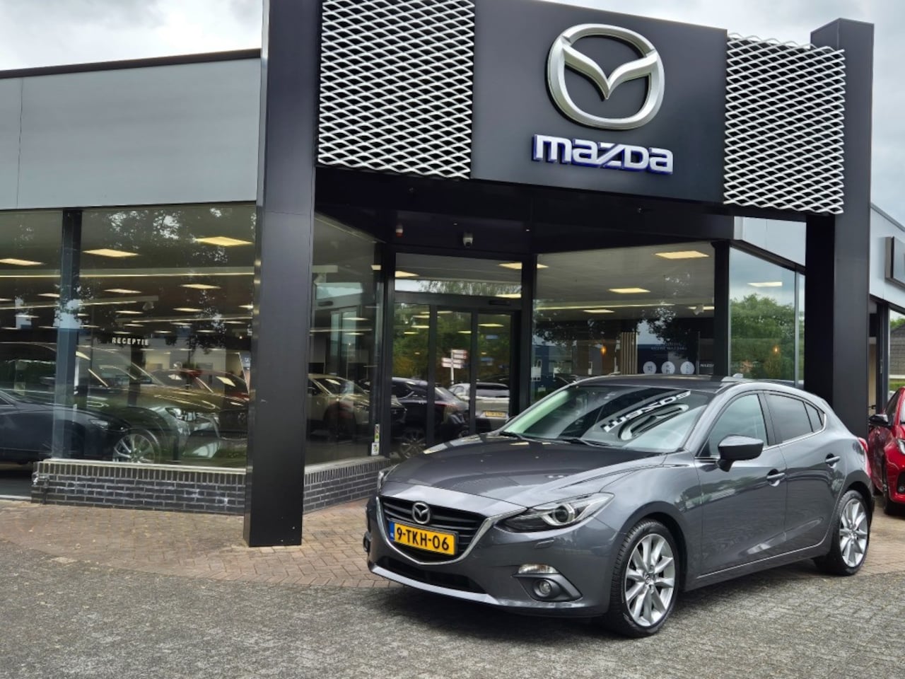 Mazda 3 - SKYACTIV-G 2.0 120 TS+ / Trekhaak - AutoWereld.nl