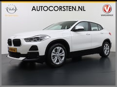 BMW X2 - xDrive25e PHEV 126pk ZwarteHemel Elek.klep Keyless Camera Pdc Navi CruiseControl Usb Bordh