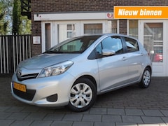 Toyota Yaris - 1.3 VVT-I ASPIRATION / AIRCO / NAVI / CAMERA / BLUETOOTH