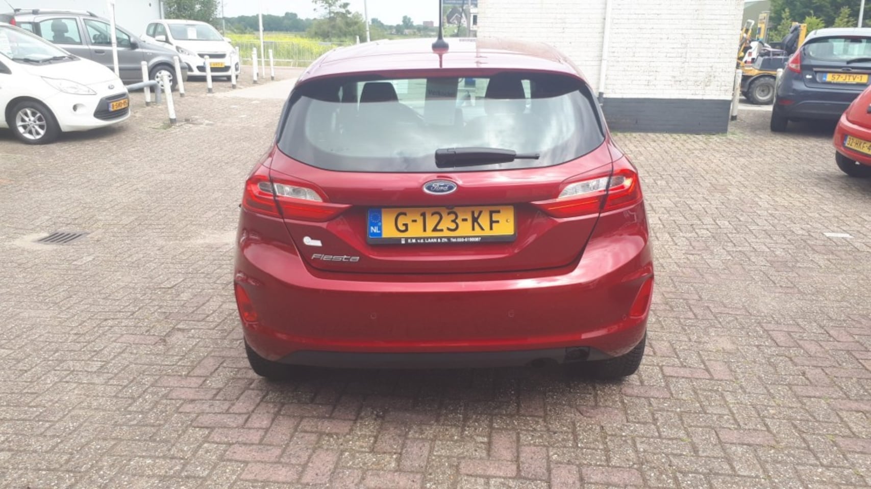 Ford Fiesta - 1.0 Ecoboost Titanium CLIMA/CRUISE/RADIO DAB/NAVI/PDC+CAMERA/LMV/ENZ