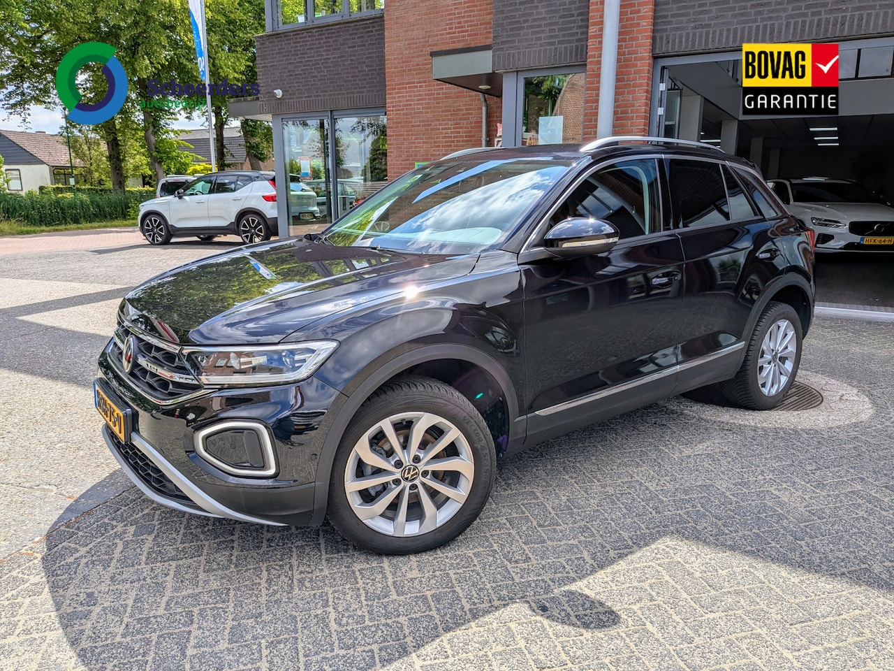 Volkswagen T-Roc - 1.5 TSI Style 1.5 TSI Style,Navi,Trekhaak. - AutoWereld.nl
