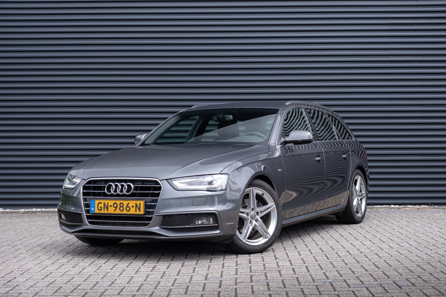Audi A4 Avant - 1.8 TFSI S Edition 1.8 TFSI S Edition - AutoWereld.nl