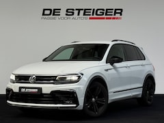 Volkswagen Tiguan - 1.5 TSI ACT R-Line ACC Camera Led Virtual Trekhaak Black Edition