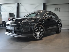 Porsche Macan - 4 100 kWh navi pano led cruise camera 20 inch
