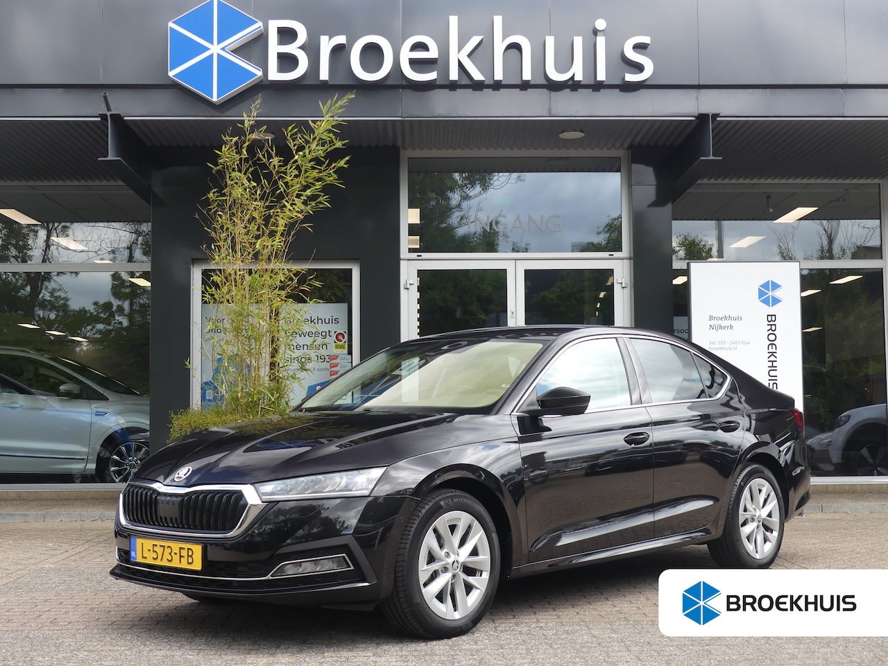 Skoda Octavia - 1.0 e-TSI Business Edition Plus | ADAPTIVE CRUISE | DODEHOEKDETECTIE | LEDER | STOEL+STUUR - AutoWereld.nl