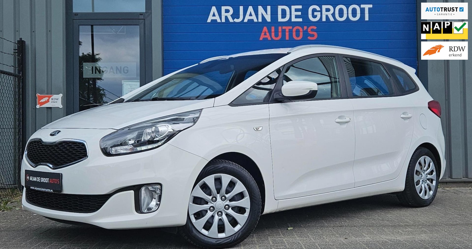 Kia Carens - 1.6 GDi 135PK 7 persoons A/C Navi Cruise Clima Camera - AutoWereld.nl