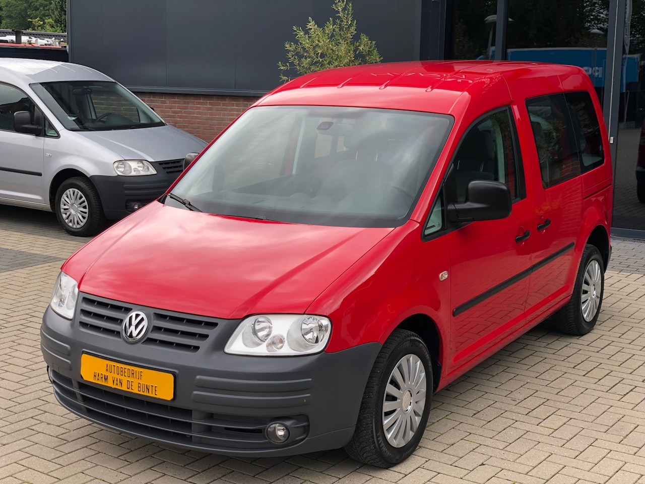 Volkswagen Caddy - Combi 1.6 life Trendline NIEUWSTAAT CLIMA ELEKTR PAKKET - AutoWereld.nl