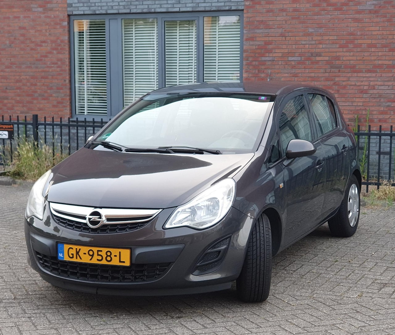 Opel Corsa - 1.2 1.2 - AutoWereld.nl