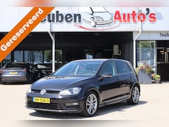 Volkswagen Golf - 1.6 TDI Connected Series Camera, Navigatie, Cruise control, R-Line pakket, Climate control