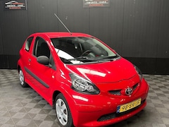 Toyota Aygo - 1.0-12V | Nieuwe APK |