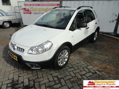 Fiat Sedici - 1.6-16V Young