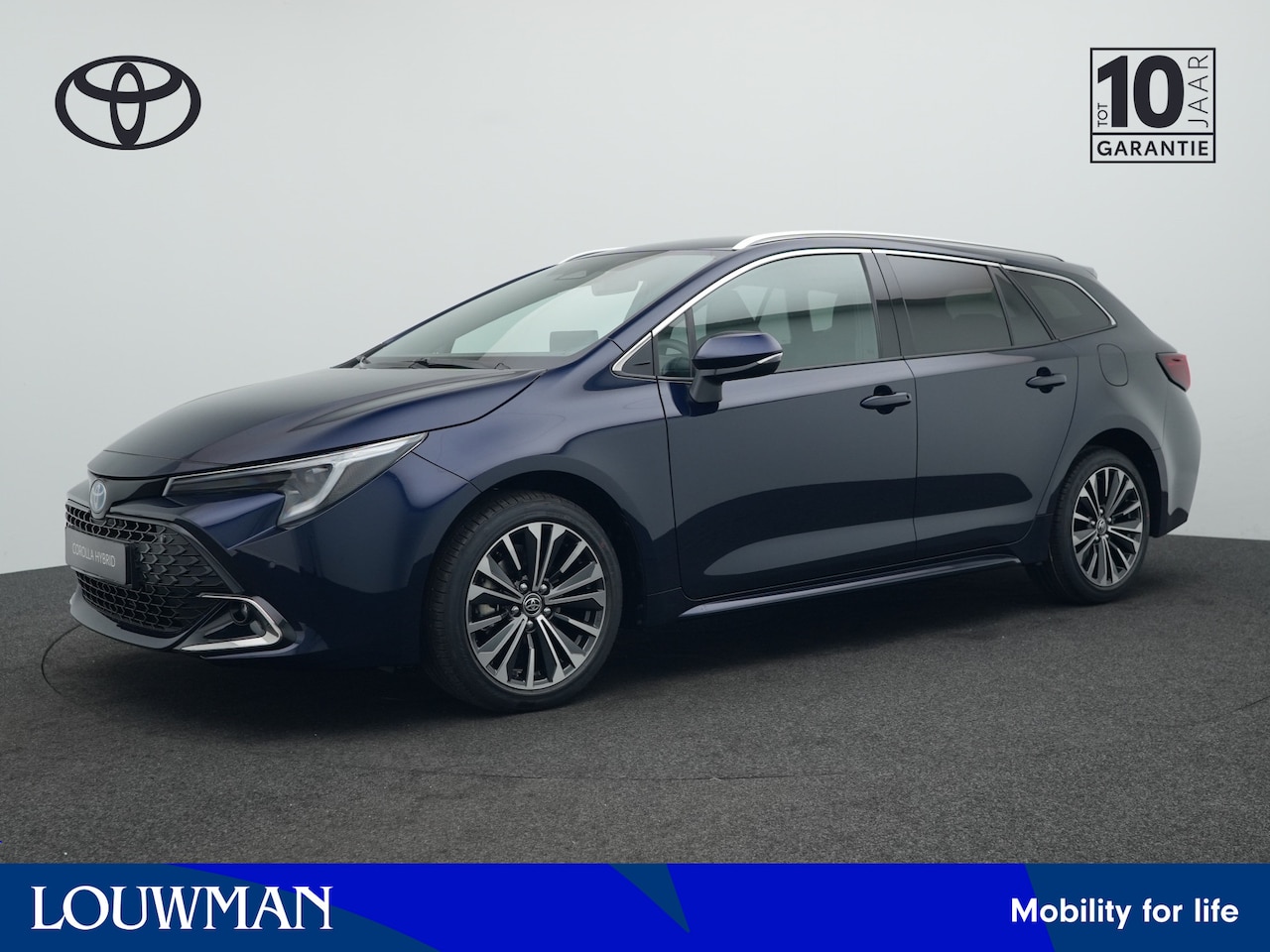 Toyota Corolla Touring Sports - Hybrid 140 Nu inclusief € 2.500,- inruilpremie! Direct leverbaar - AutoWereld.nl
