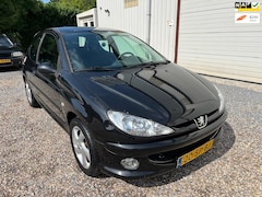 Peugeot 206 - 1.4-16V Air-line 3 Sport AIRCO.NAPZEER GOEDE STAAT