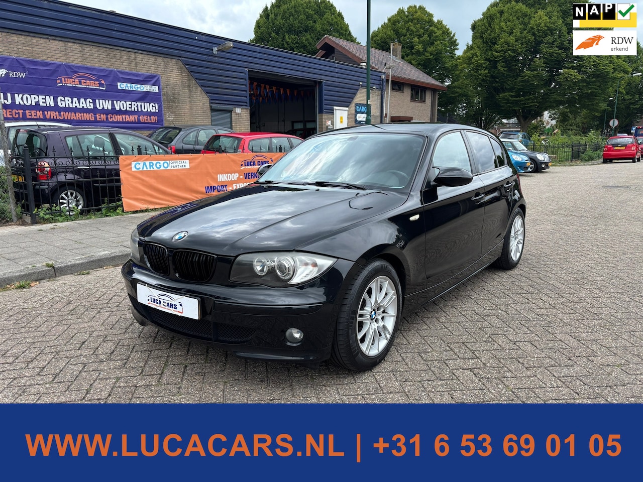 BMW 1-serie - 120i 2X SLEUTEL + BOEKJES! NIEUWE APK! - AutoWereld.nl